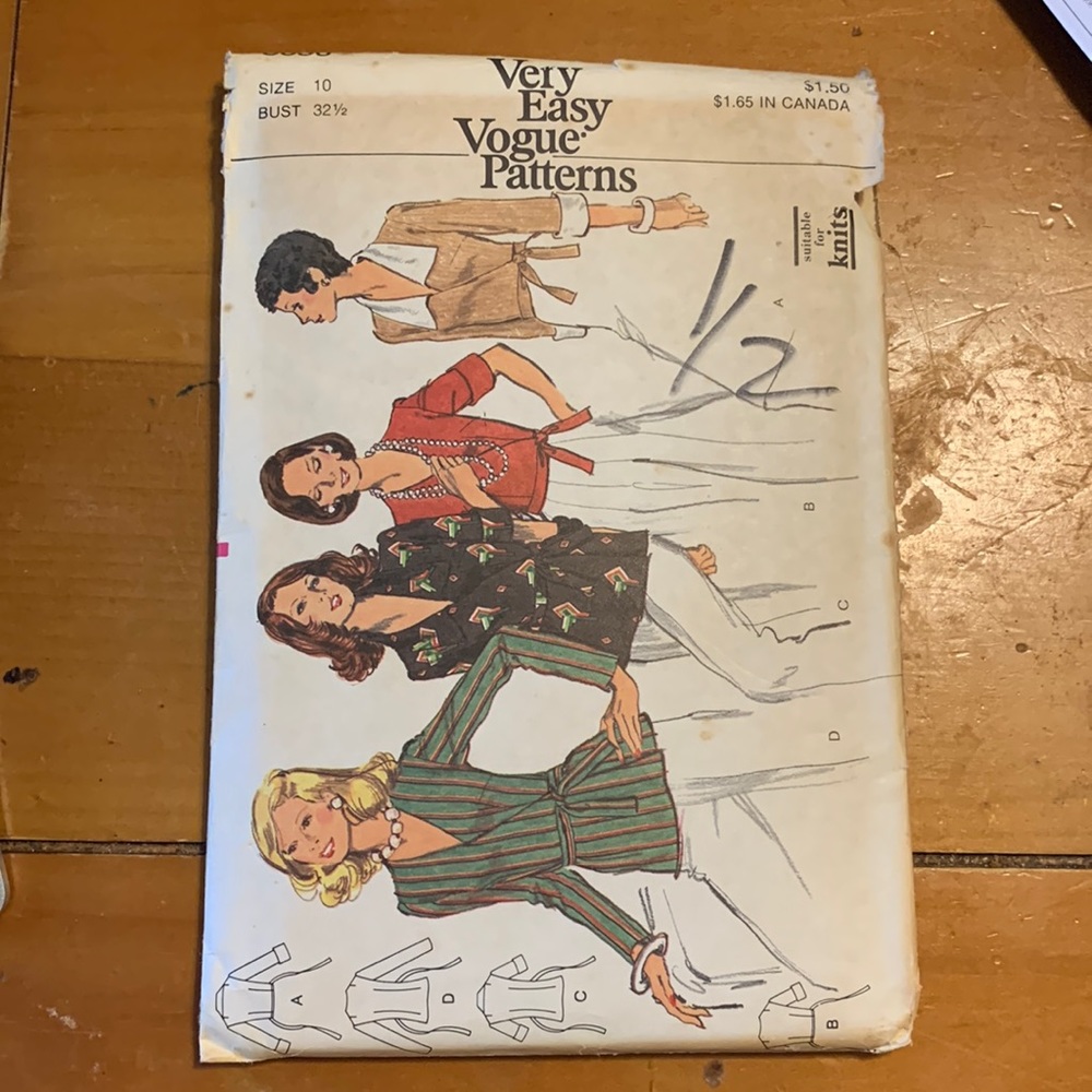 Vtg 70’s Vogue Very Easy Very Vogue
8656 size 10